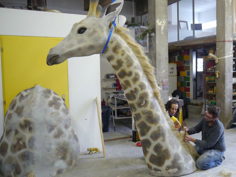 atelier fabrication girafe déco magasin celio