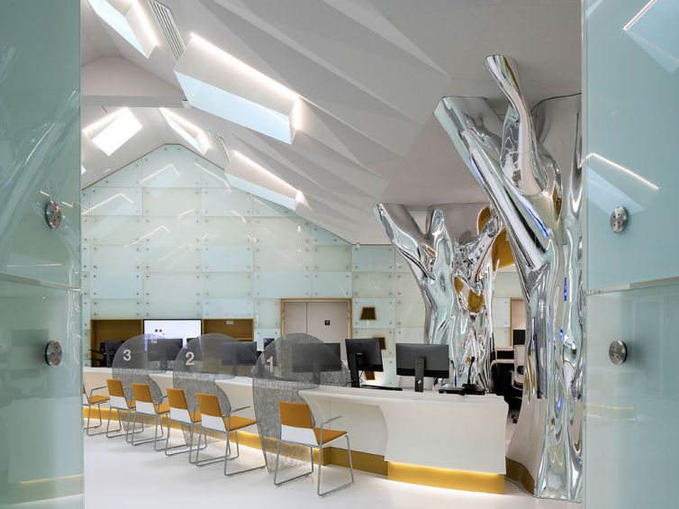 comptoir design mairie verre chrome